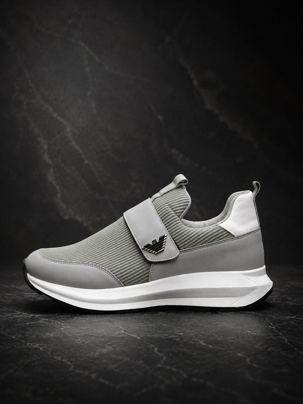 FIRE PREMIUM SNEAKER🔥