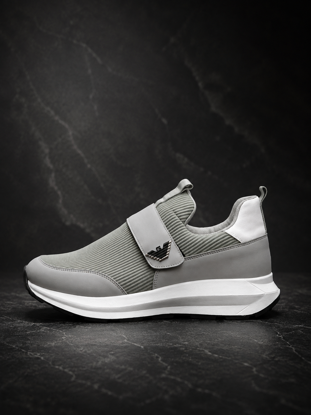 FIRE PREMIUM SNEAKER🔥